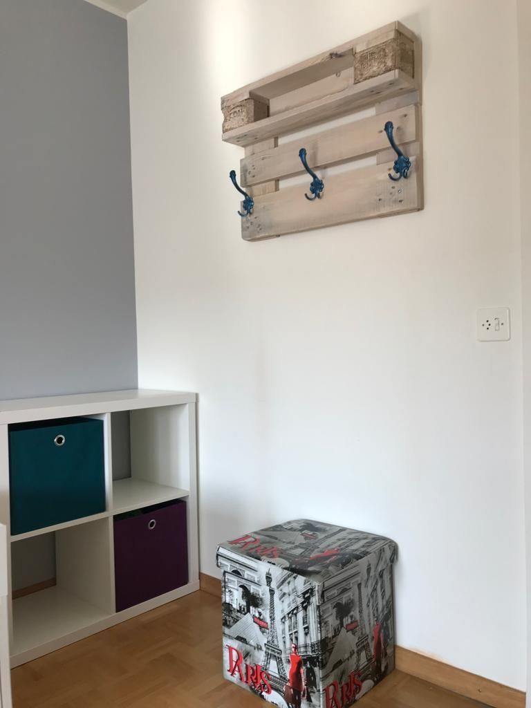 FARBIGE WANDGESTALTUNG