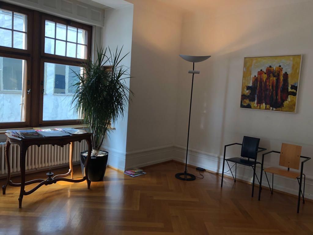 Wartezimmer - Praxis für Gynäkologie und Geburtshilfe Dr. med. Zuzana Masar