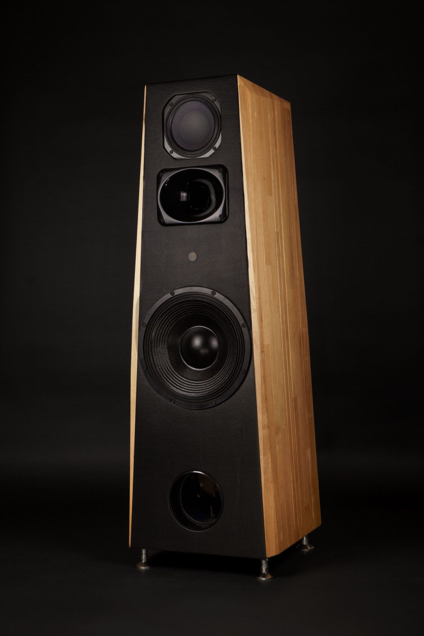 Enceinte de la marque Atlantis Lab