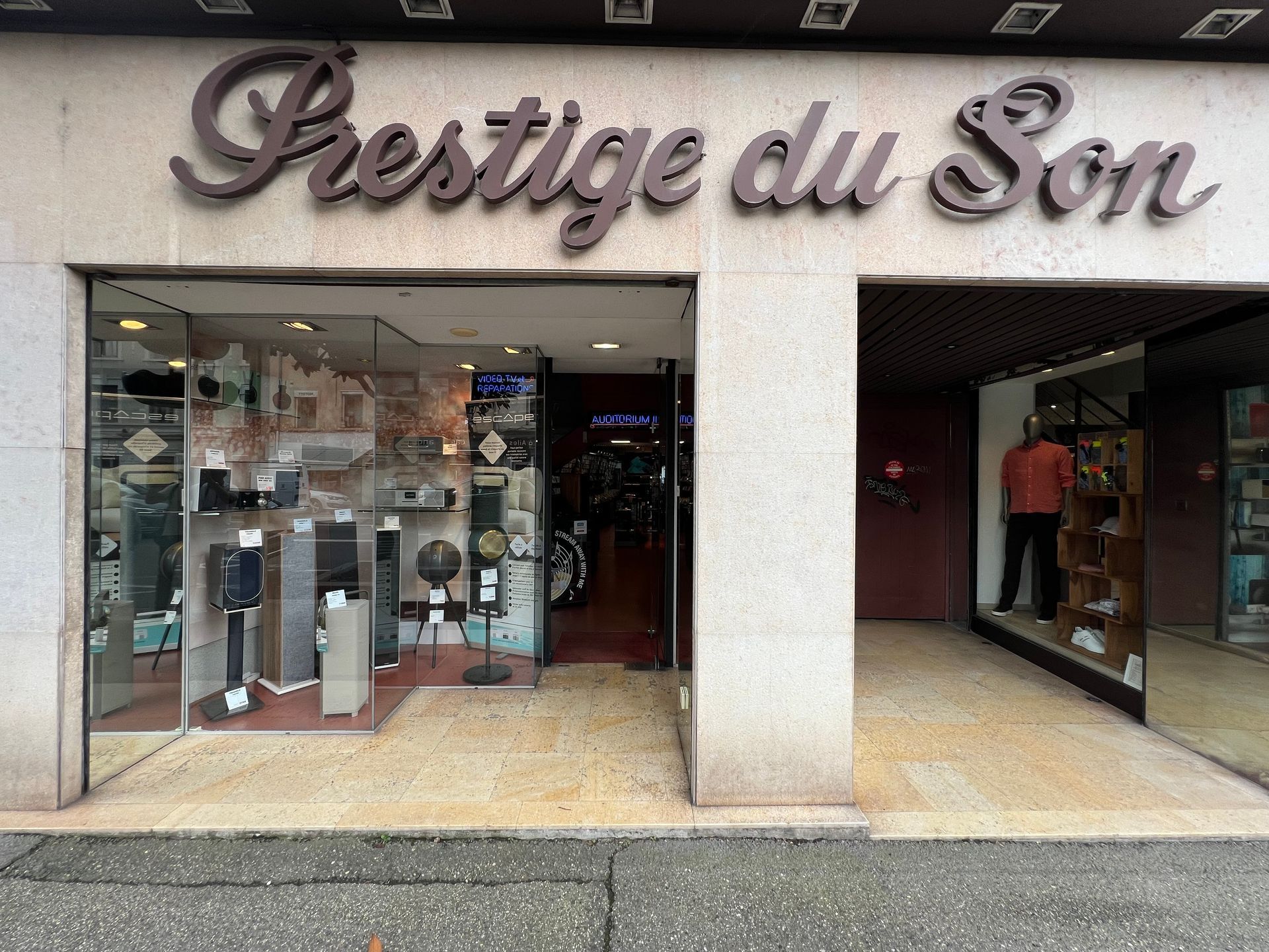 Devanture du magasin Prestige du Son