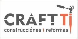 Un logotipo para una empresa de construcción con un martillo y un destornillador.