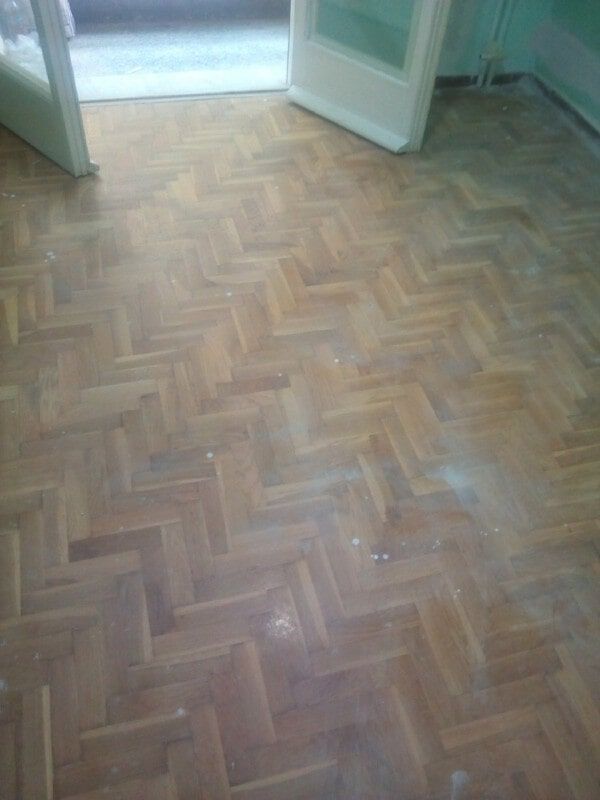 Τρίψιμο & Γυάλισμα ξύλινων Δαπέδων - Παρκετών