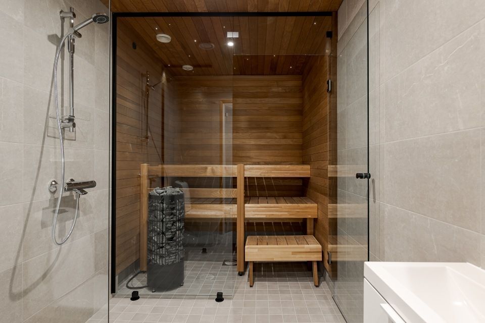 Suihku ja sauna