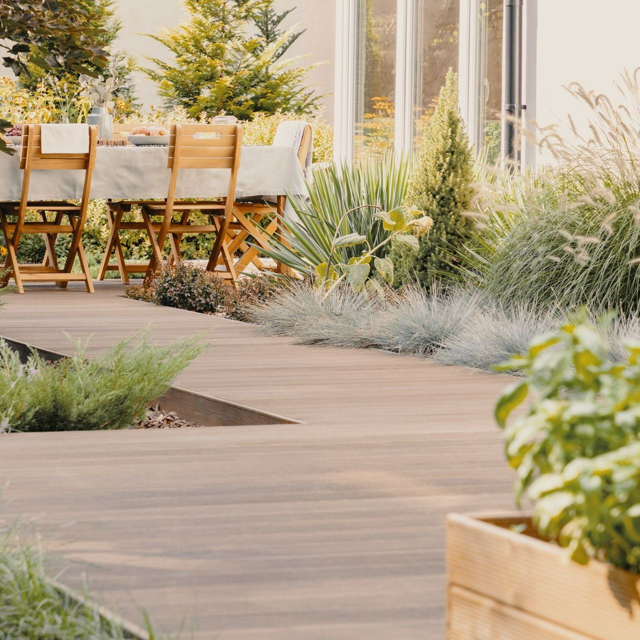 Terrasse en bois clair