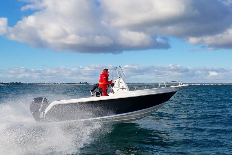 barco a motor