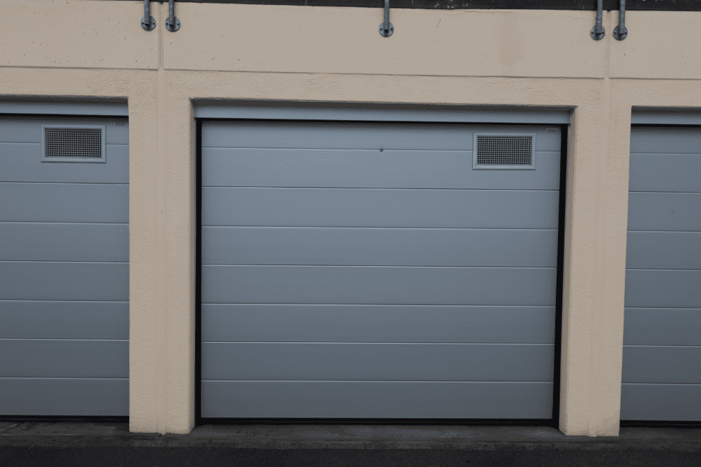 Bischoff Metall AG Garagentore