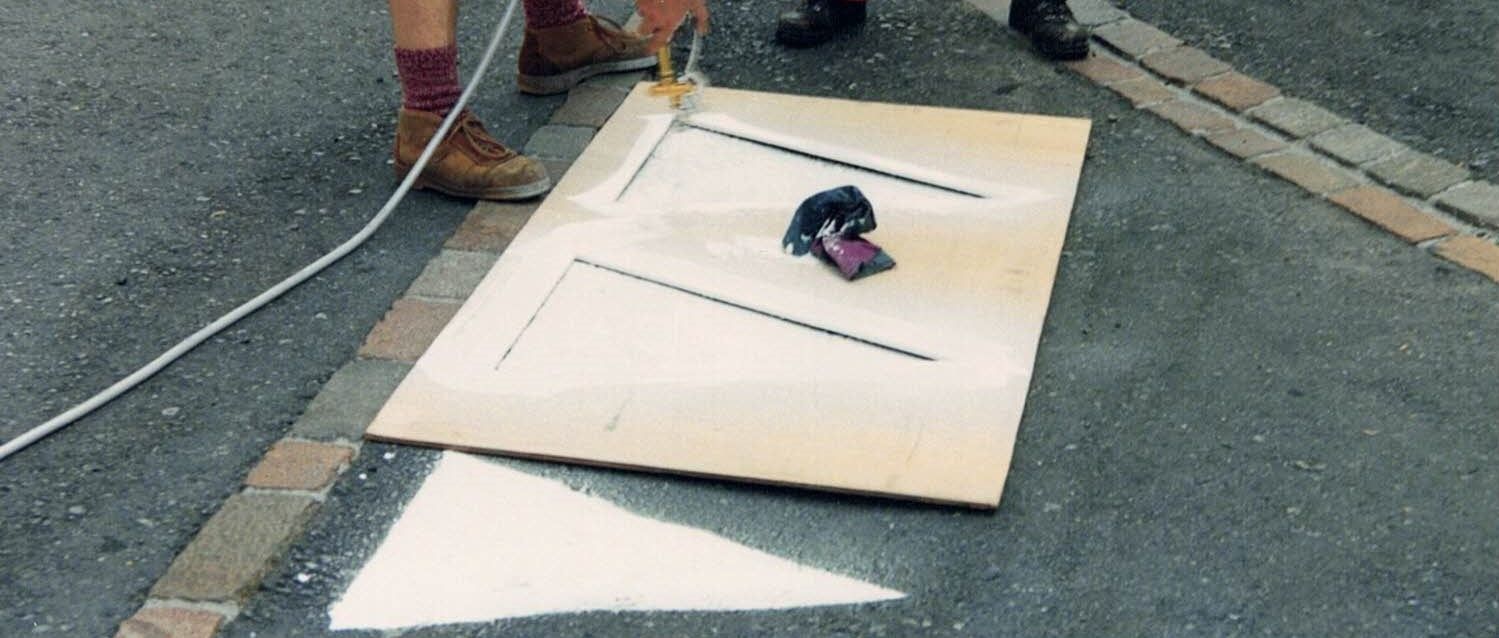 Strassensignierfarbe - Coverplast AG - Goldach