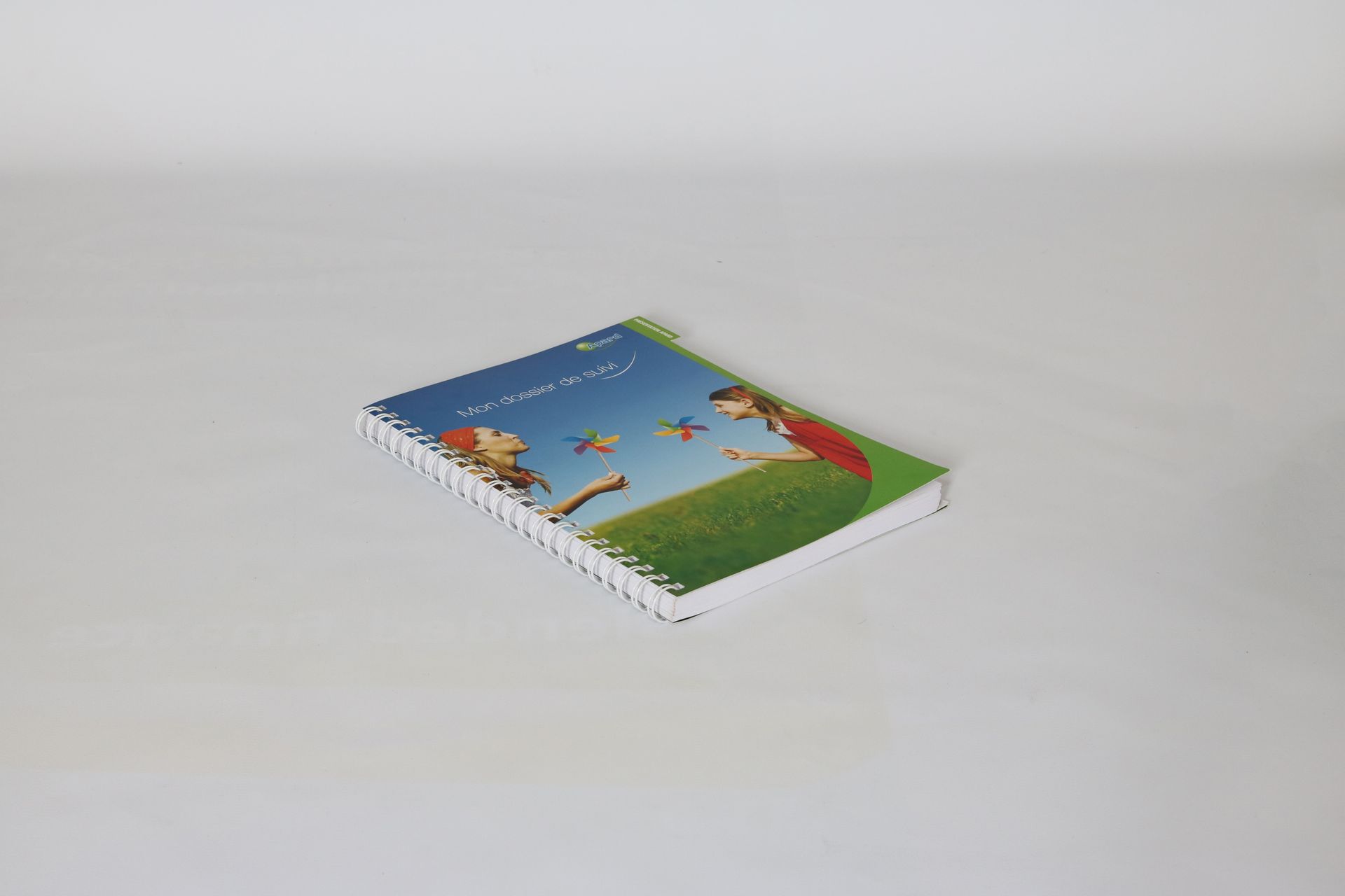 Finition reliure métal