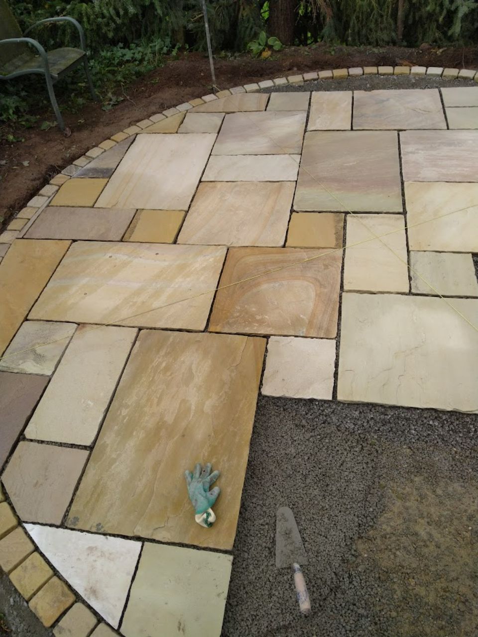 Pflaster, das von Naturstein & Garten Julio Do Paço Alves verlegt wird