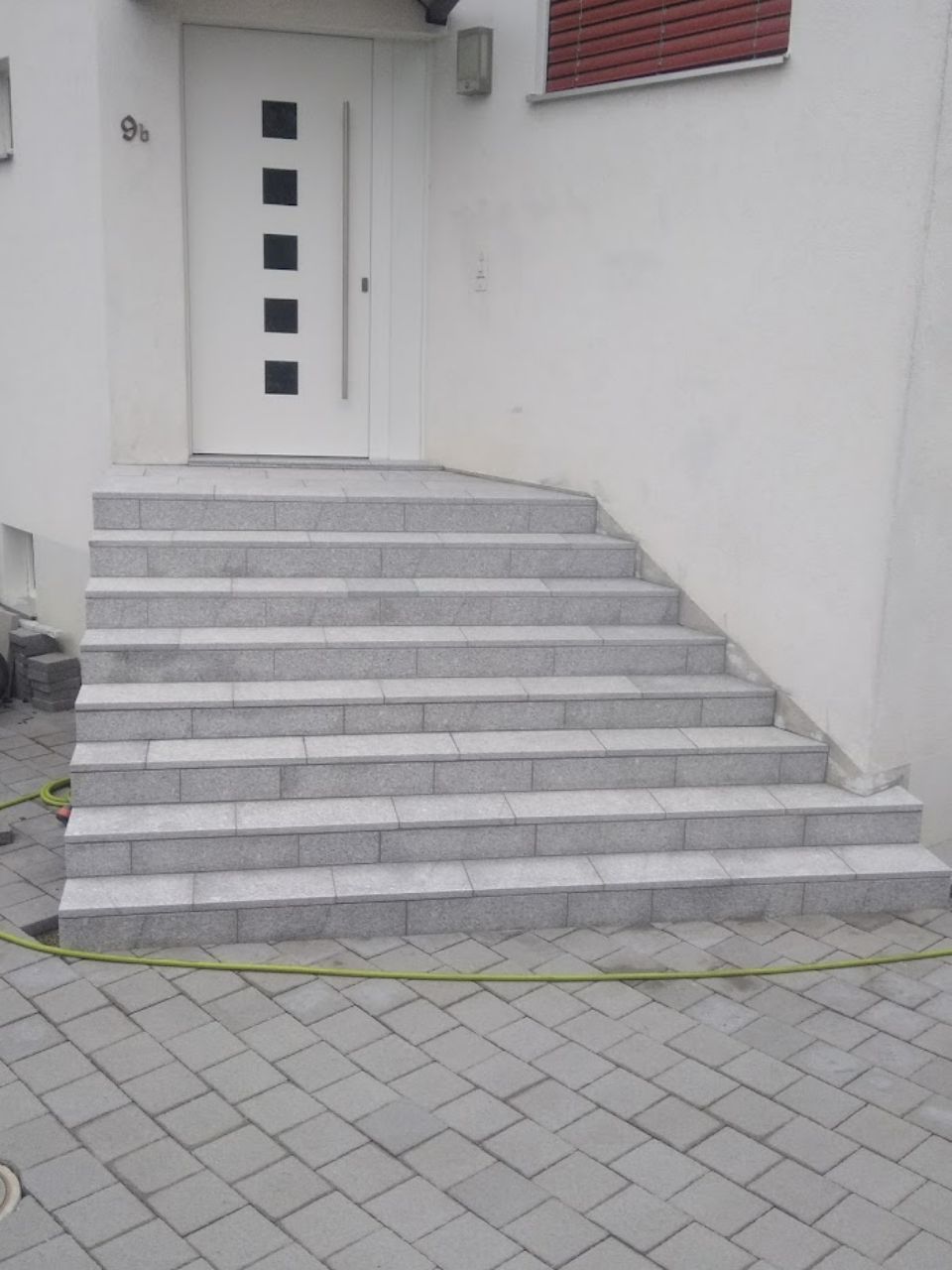 Treppe, die von Naturstein & Garten Julio Do Paço Alves gebaut wurde