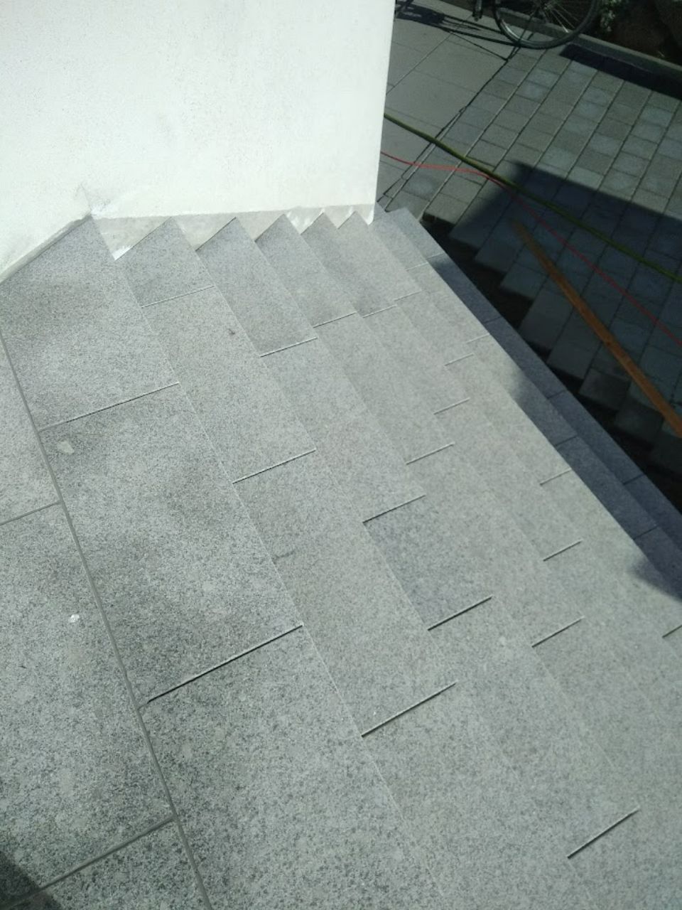 Treppe, die von Naturstein & Garten Julio Do Paço Alves gebaut wurde