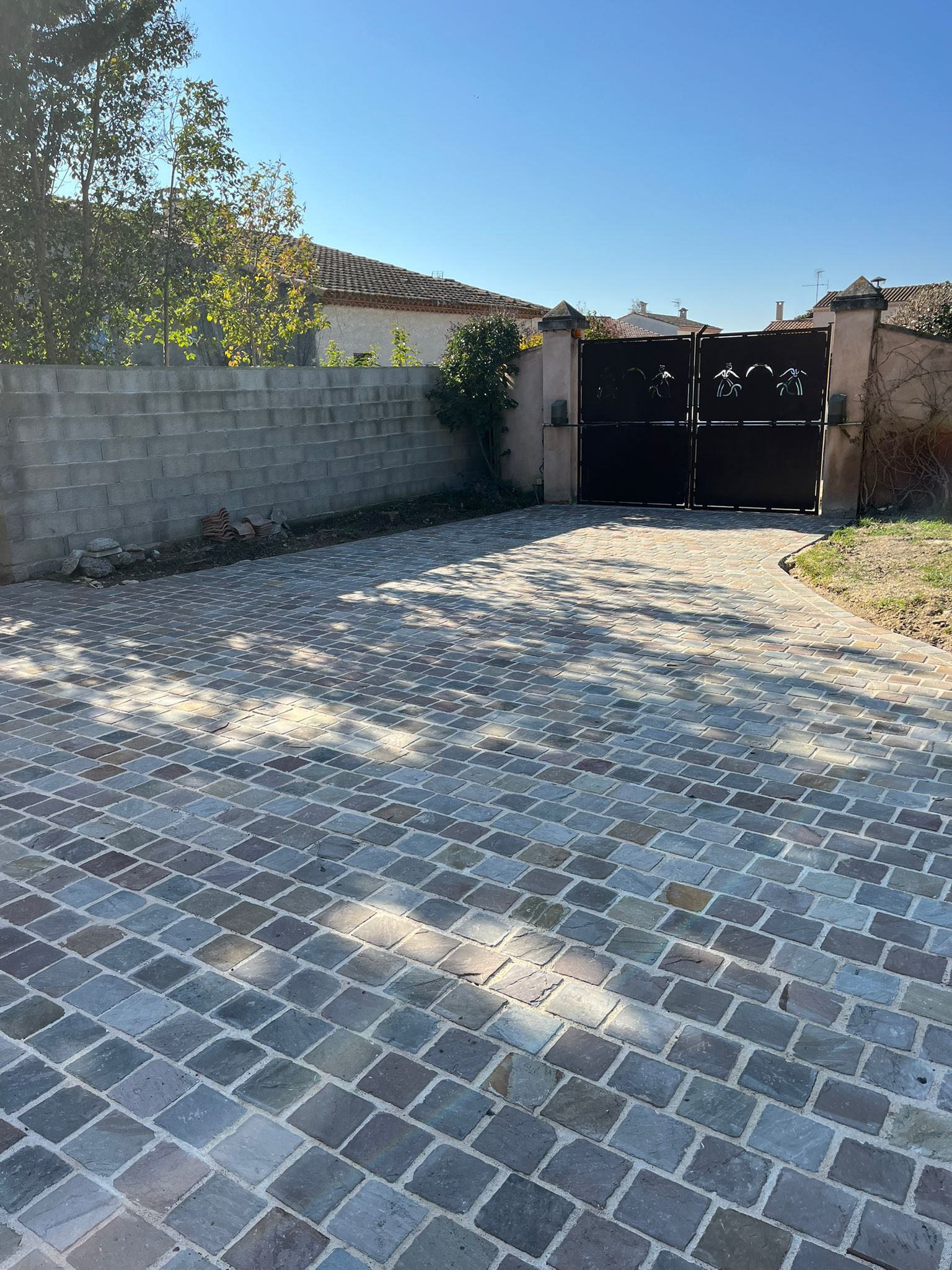 Pavage gris et beige