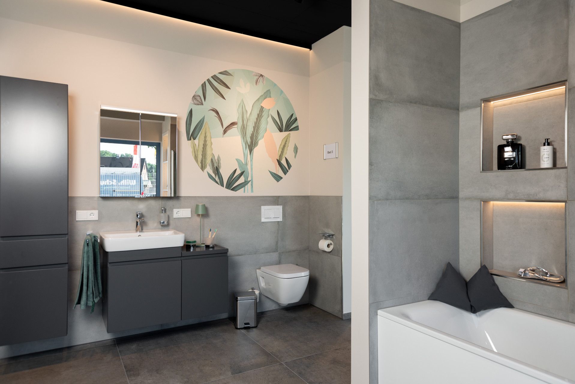 Frisch renoviertes Badezimmer