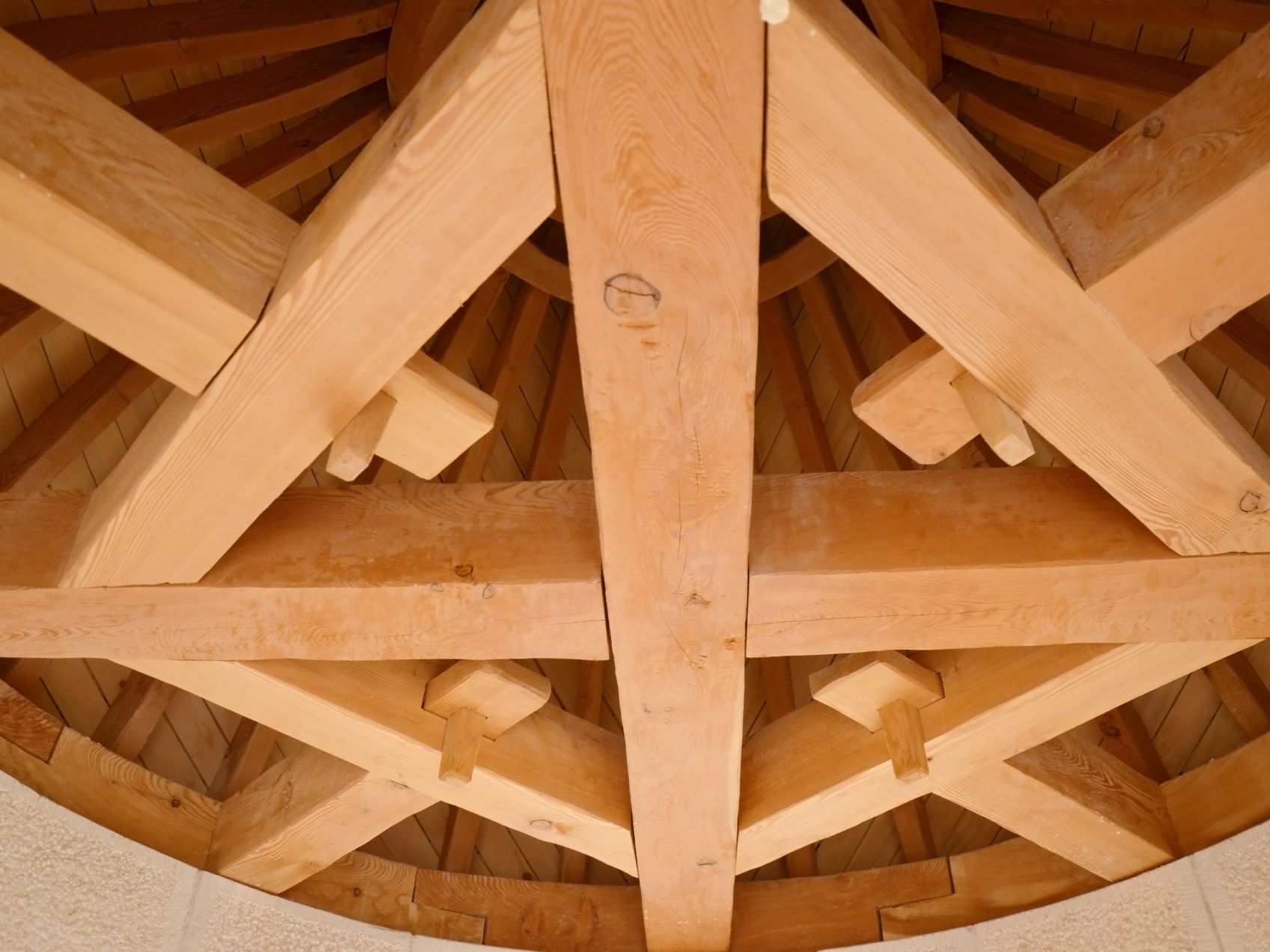 Charpente de maison en bois