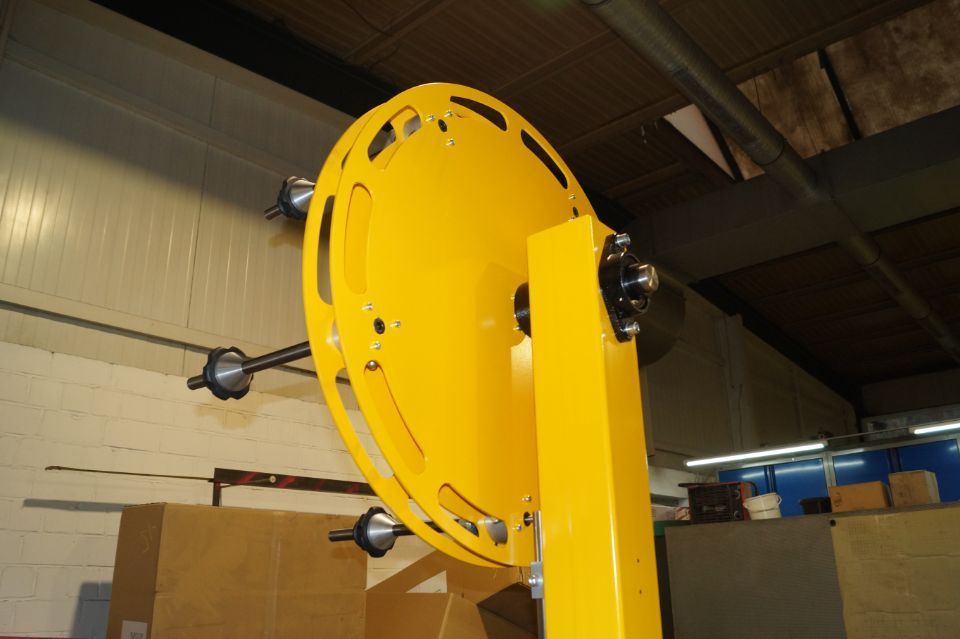 Maschine aus Metall, gelb