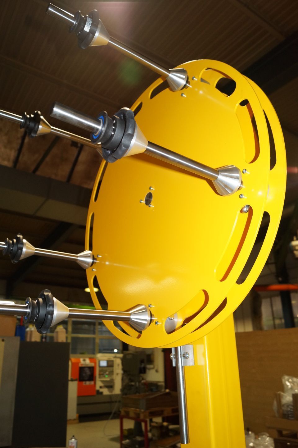 Maschine aus Metall, gelb