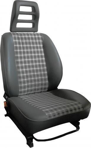 Autositz Seitenteile entfernt - Atelier Eve in Effretikon