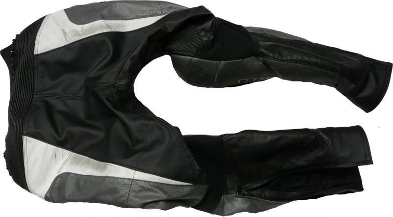 Motorradhose Gesaessbletz ersetzt - Atelier Eve in Effretikon