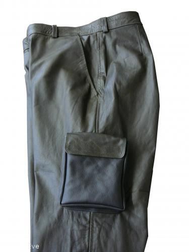 Seitentaschean Jaegerhosen - Atelier Eve in Effretikon