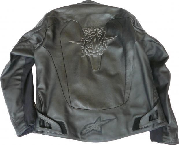 Jacke mit Logo - Atelier Eve in Effretikon