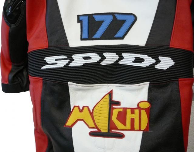 Zahlen und Schriftzug - Atelier Eve in Effretikon