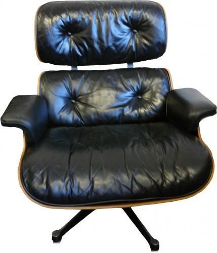 Sessel Leder gereinigt und Risse verleimt - Atelier Eve in Effretikon