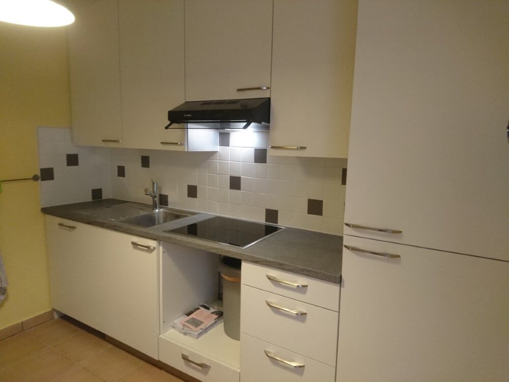 cucina bianca in legno