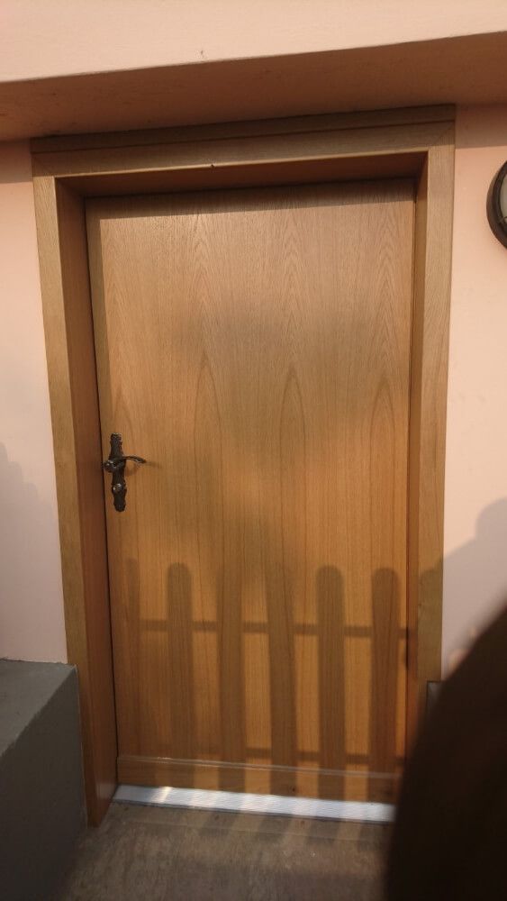 porta esterna in legno
