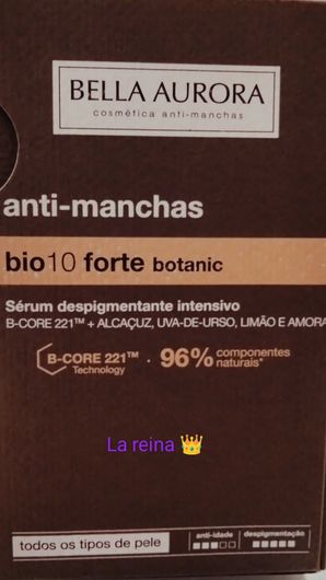 Caja de sérum botánico antimanchas Bio10 Forte de Bella Aurora en envase beige y marrón.