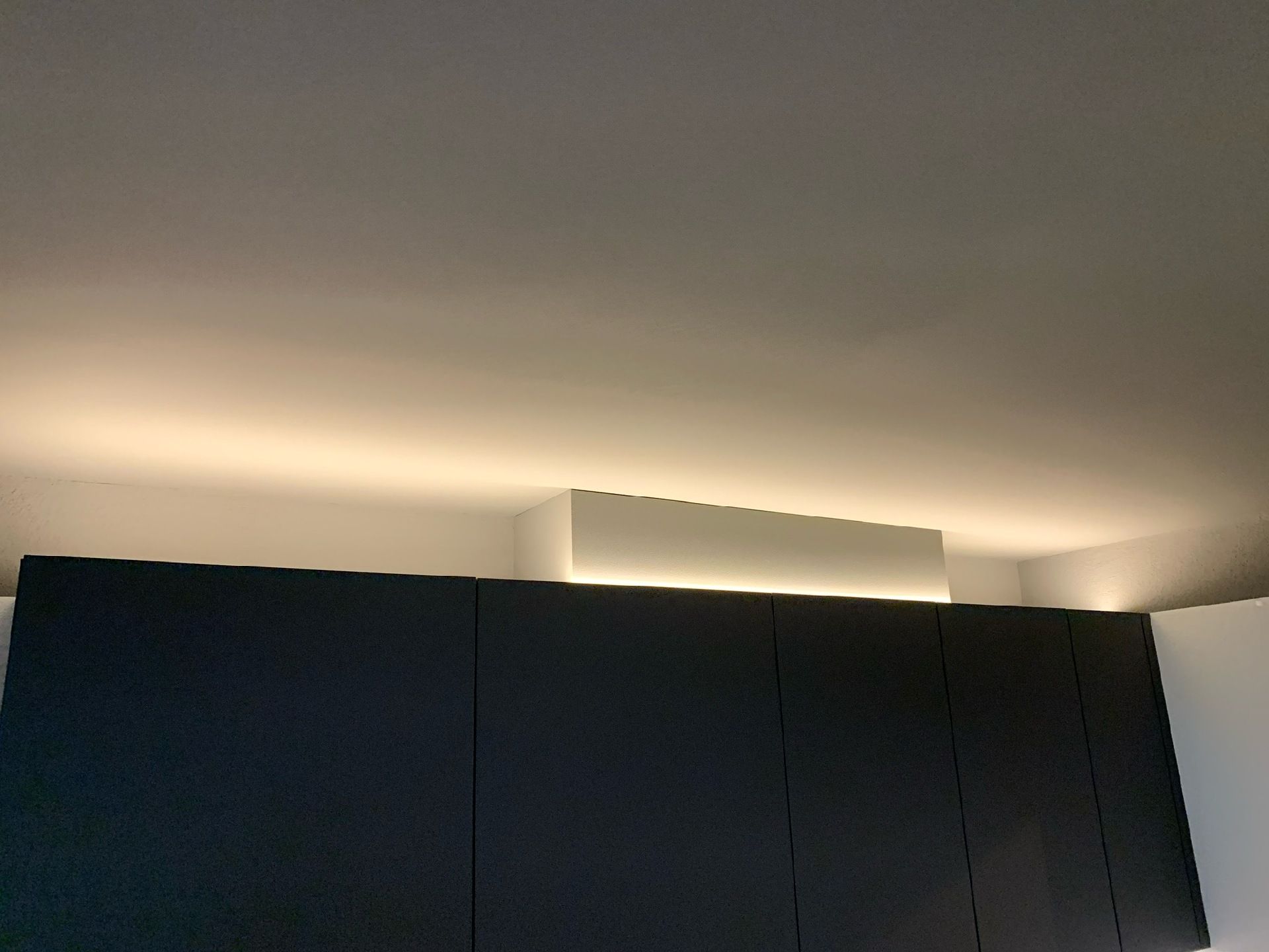 EFH - Küchendecke beleuchtet