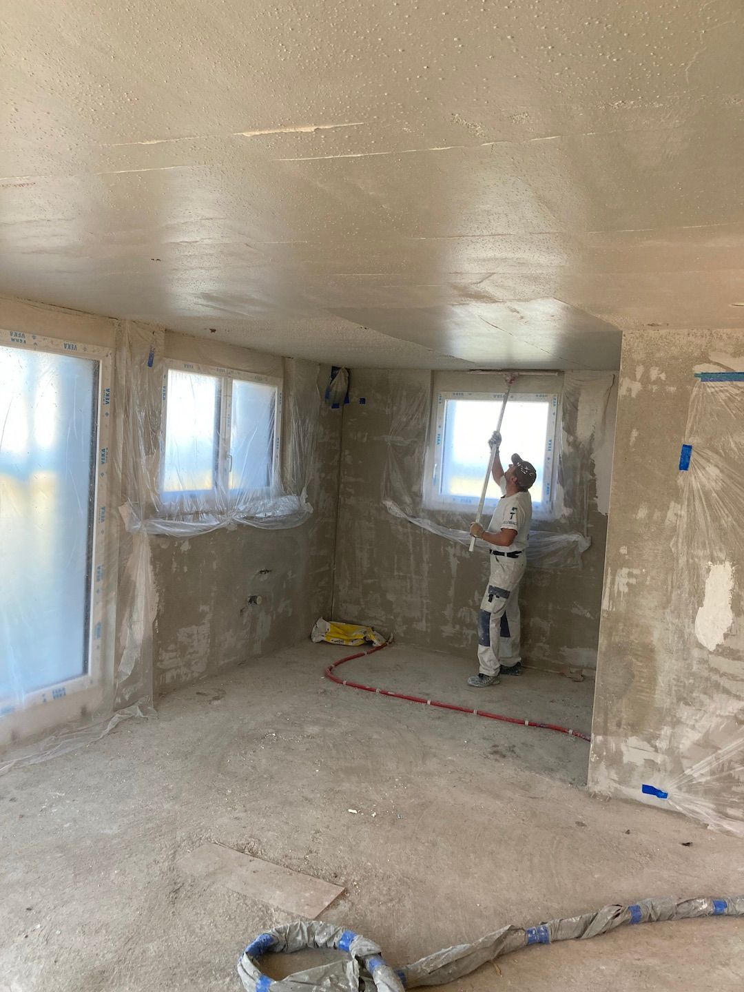 Deckenleichtbeschichtung auf Betondecke