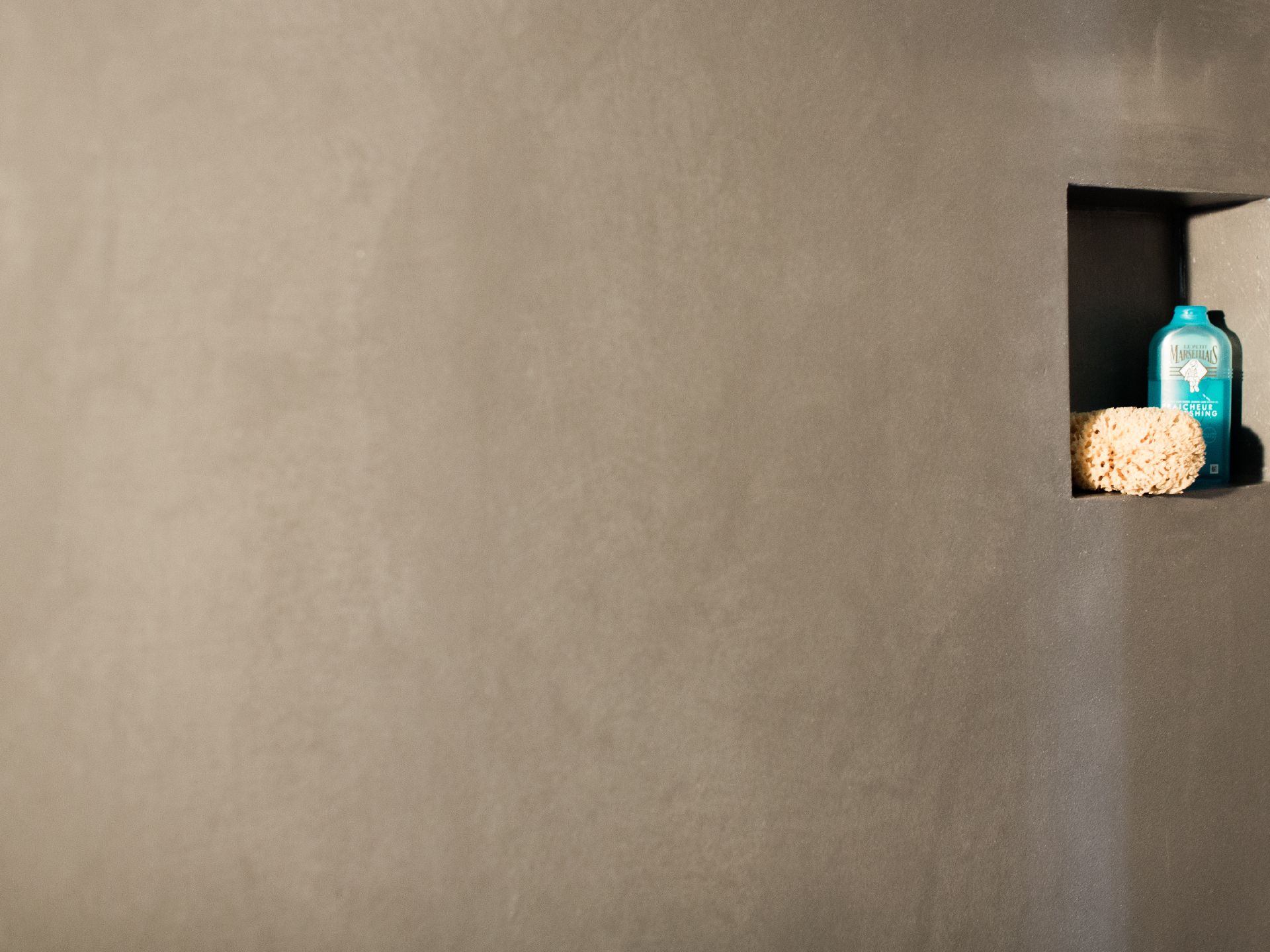 Badezimmer - Fugenlose Wandbeschichtung