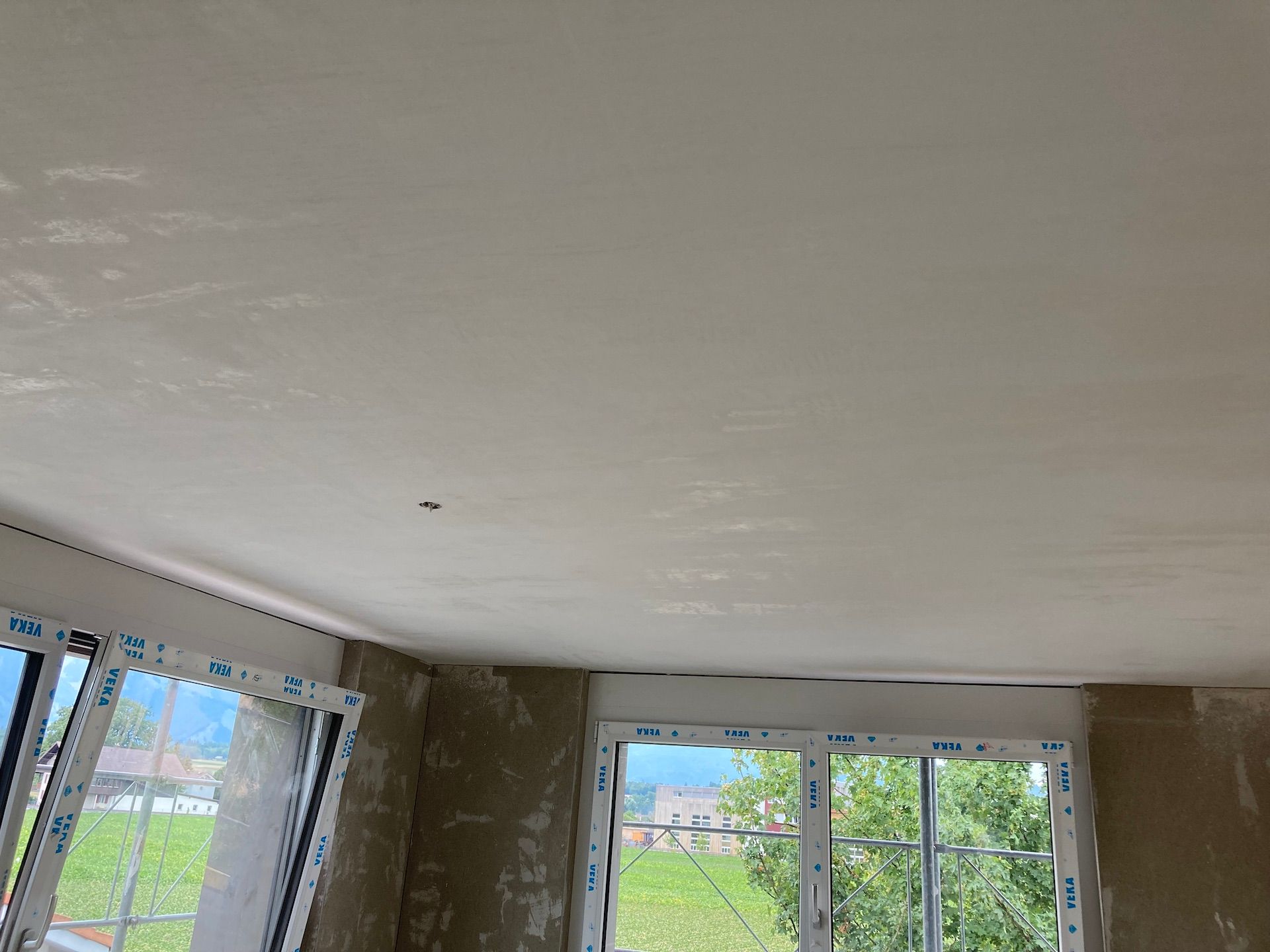 Glattstrich maschinell verarbeitet