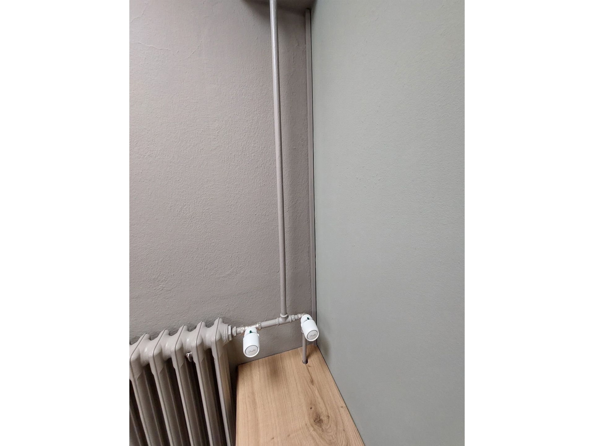 Coiffeur - Wandgestaltung farbig