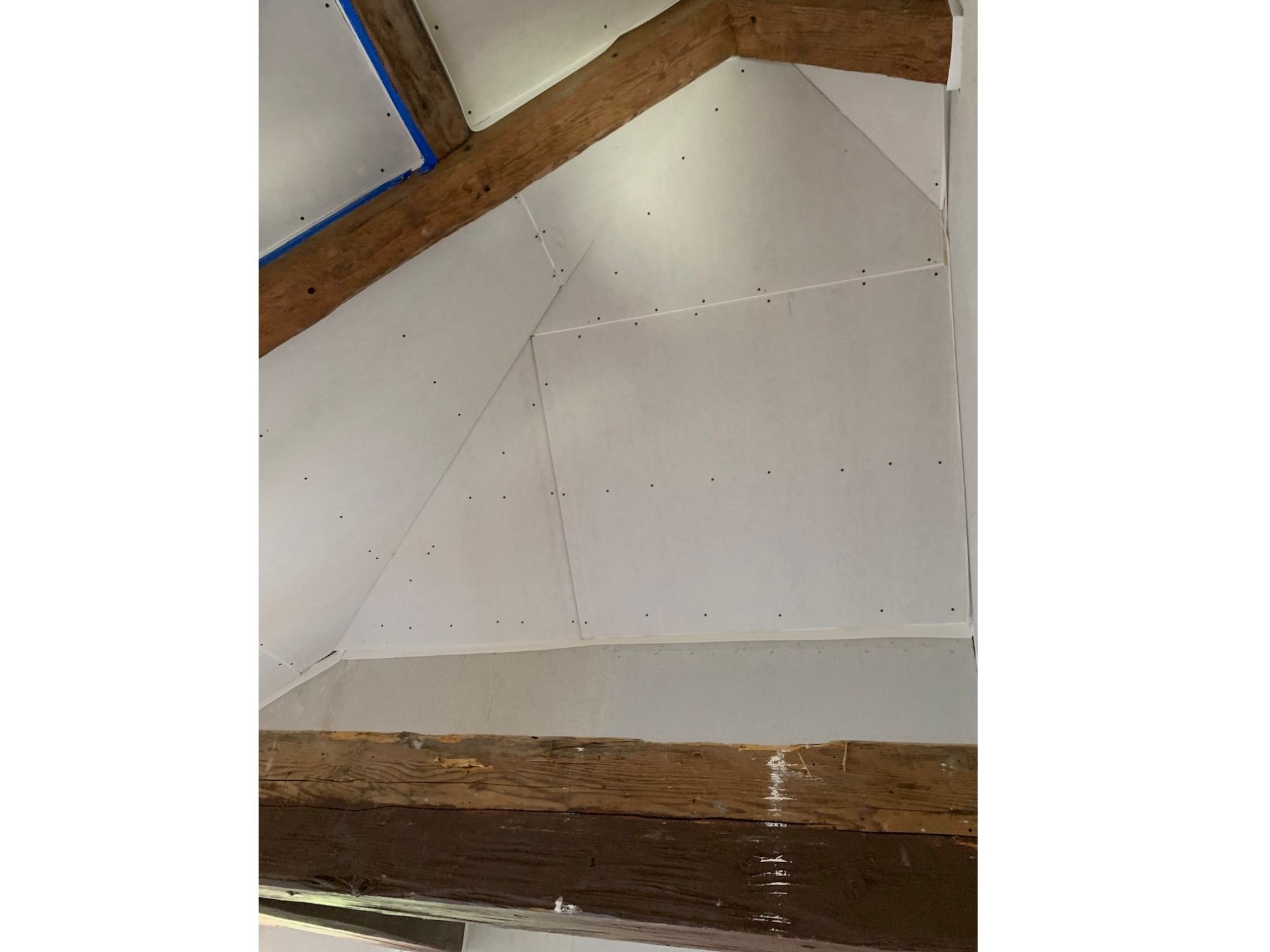 Dachstock - Verkleidungen mit Gipskartonplatten