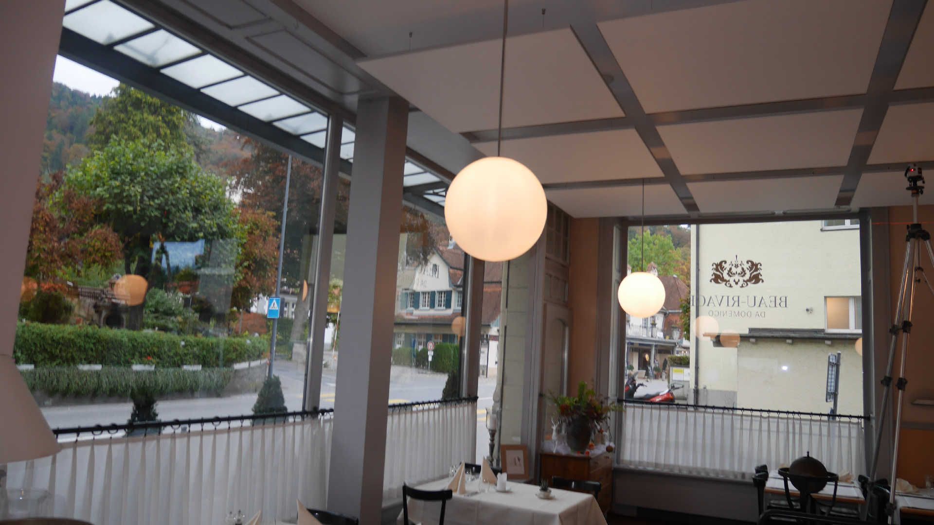 Restaurant Beau-Rivage - Akustiksegel