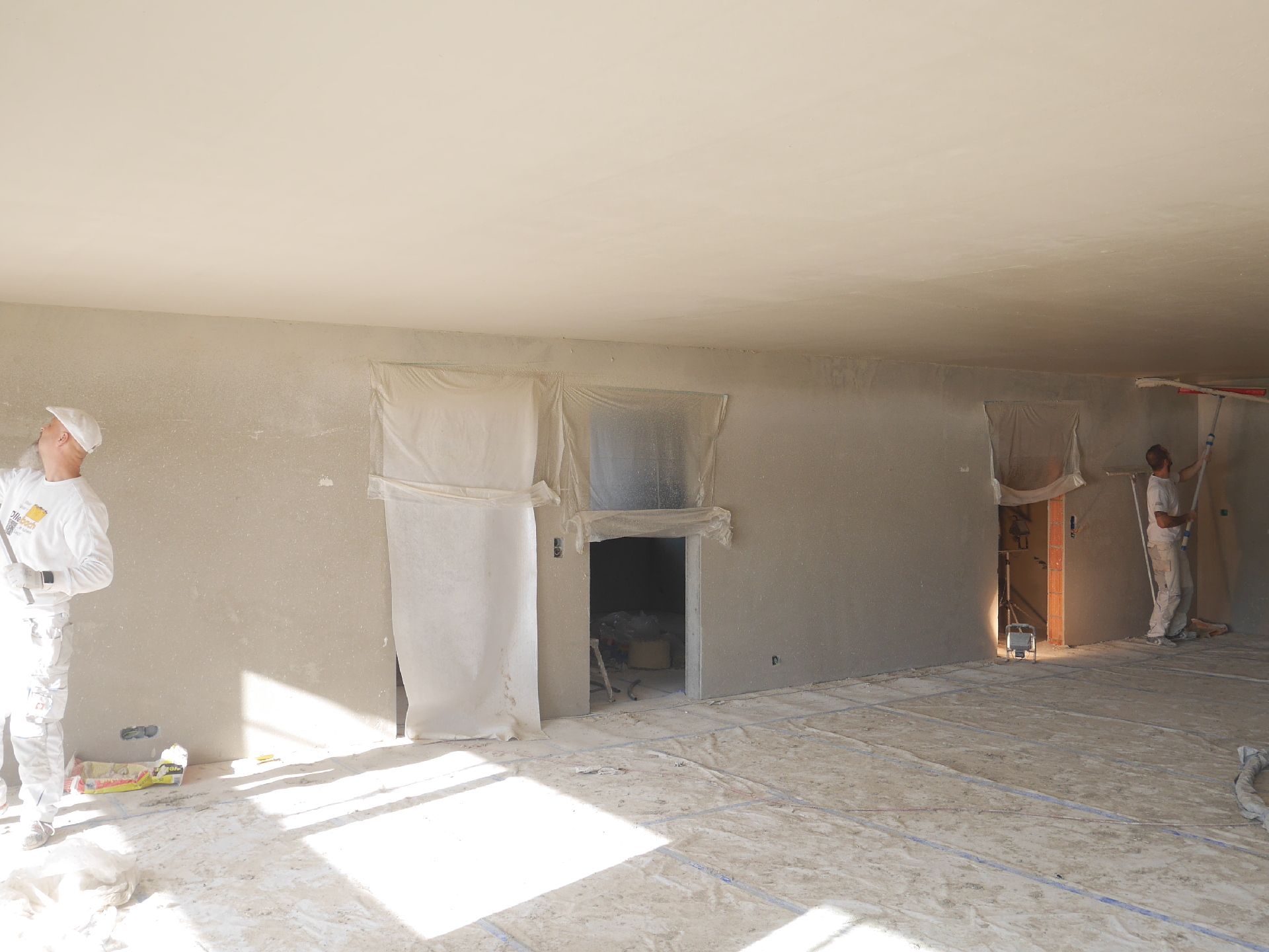 MFH - einschichtiger, maschinellverarbeiteter Glattputz