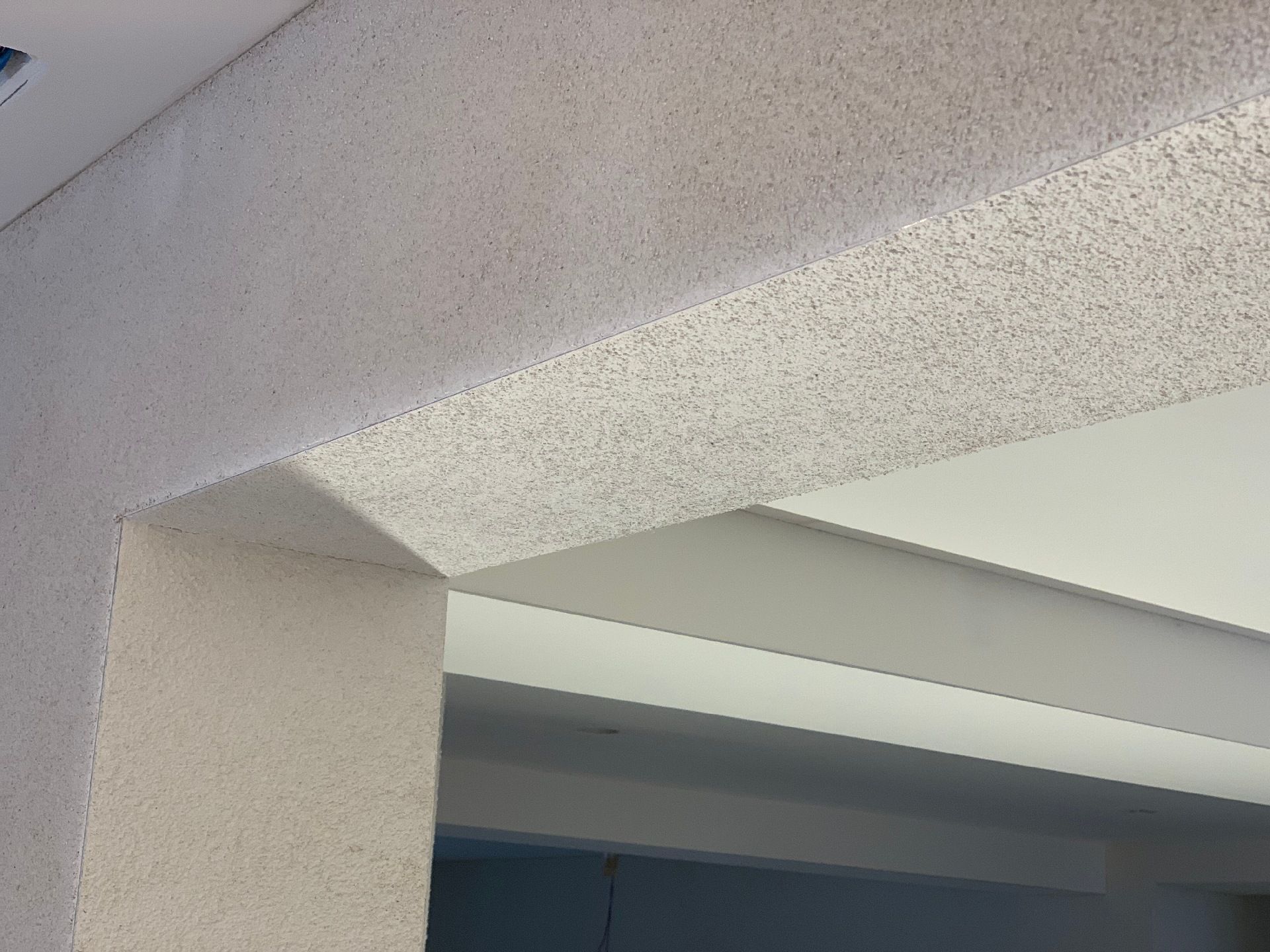 MFH - Grundputz, Glattputz mit Schwedenschnitt