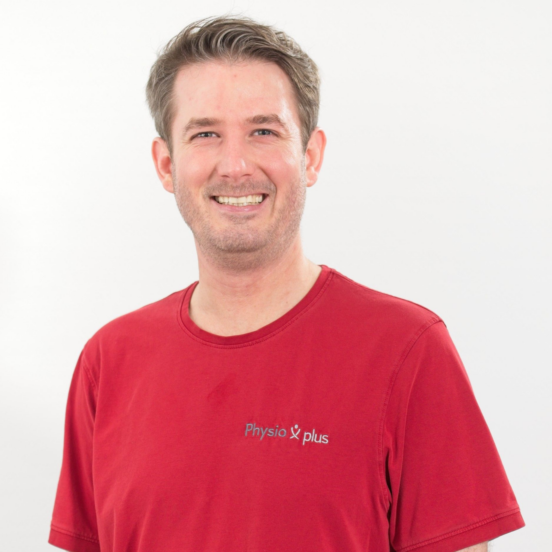 Eine Silhouette des Kopfes und Halses eines Mannes auf einem weißen Hintergrund.