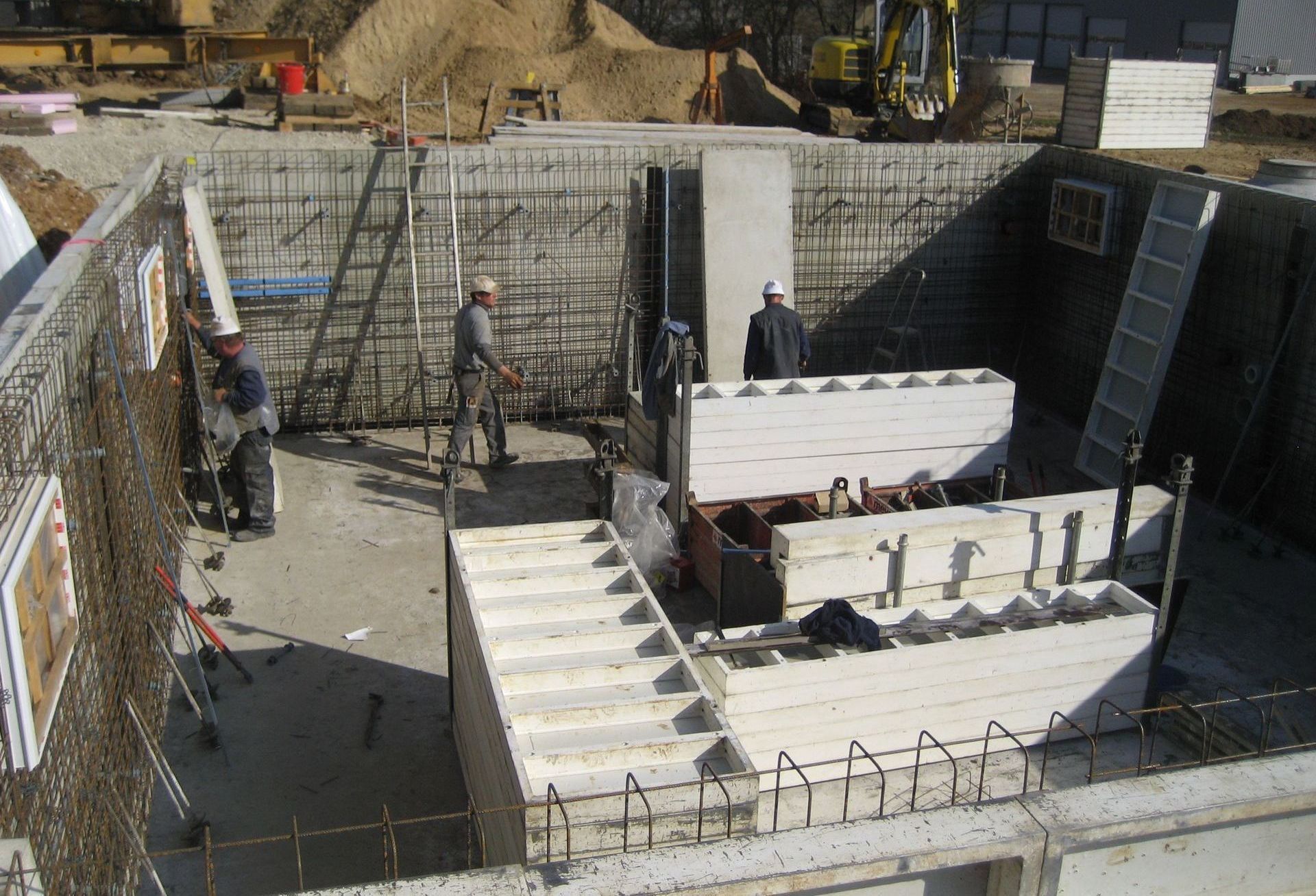 Bauleiter auf einer Baustelle