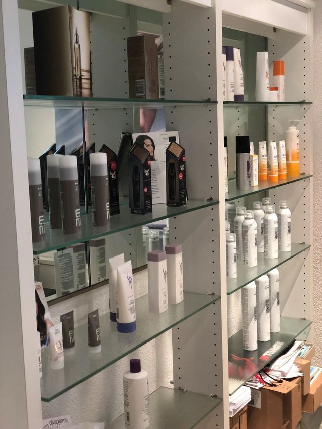 Coiffeur Wash and Style Mirjam Gilardoni 