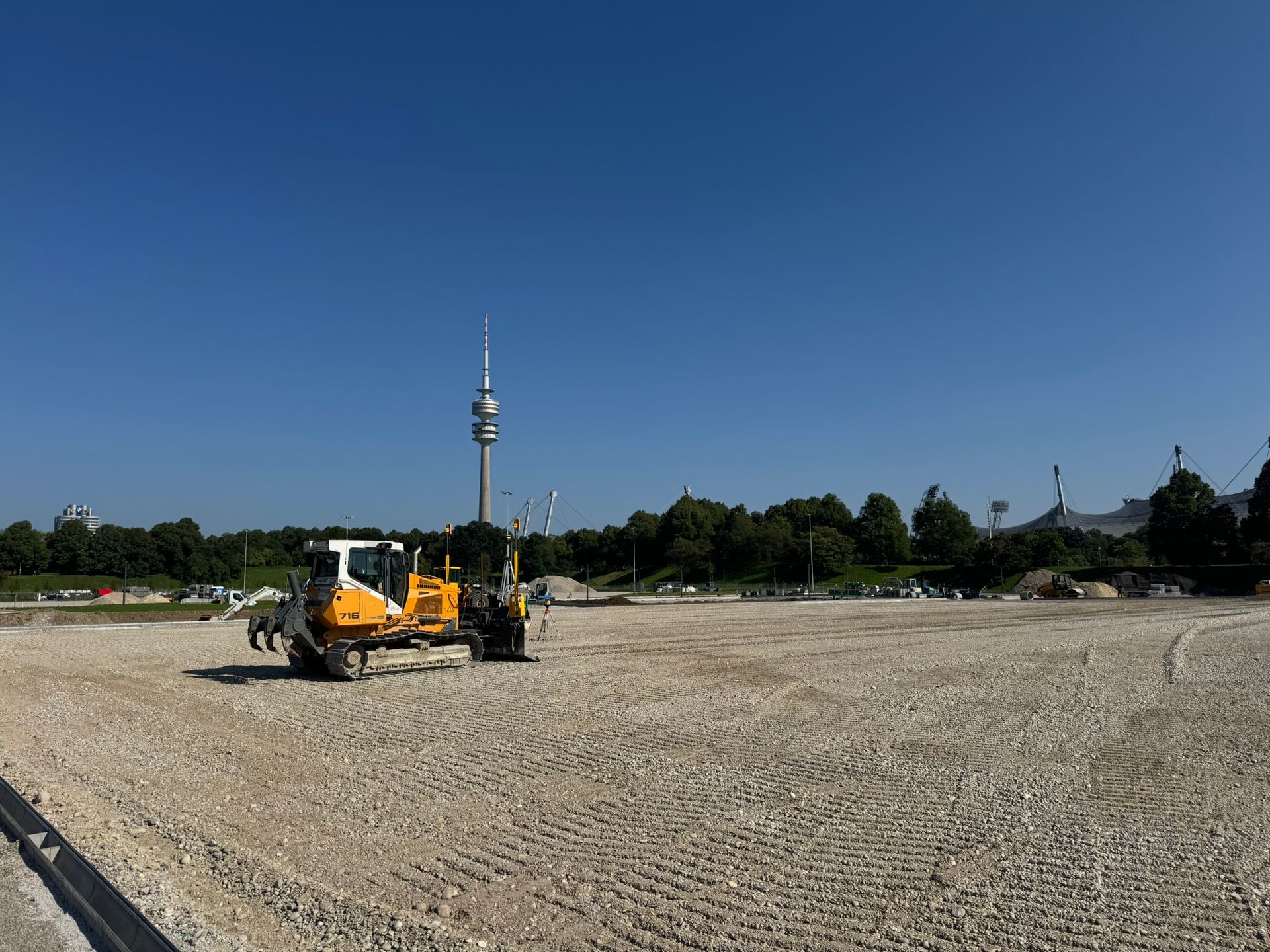 Bagger auf einer Baustelle