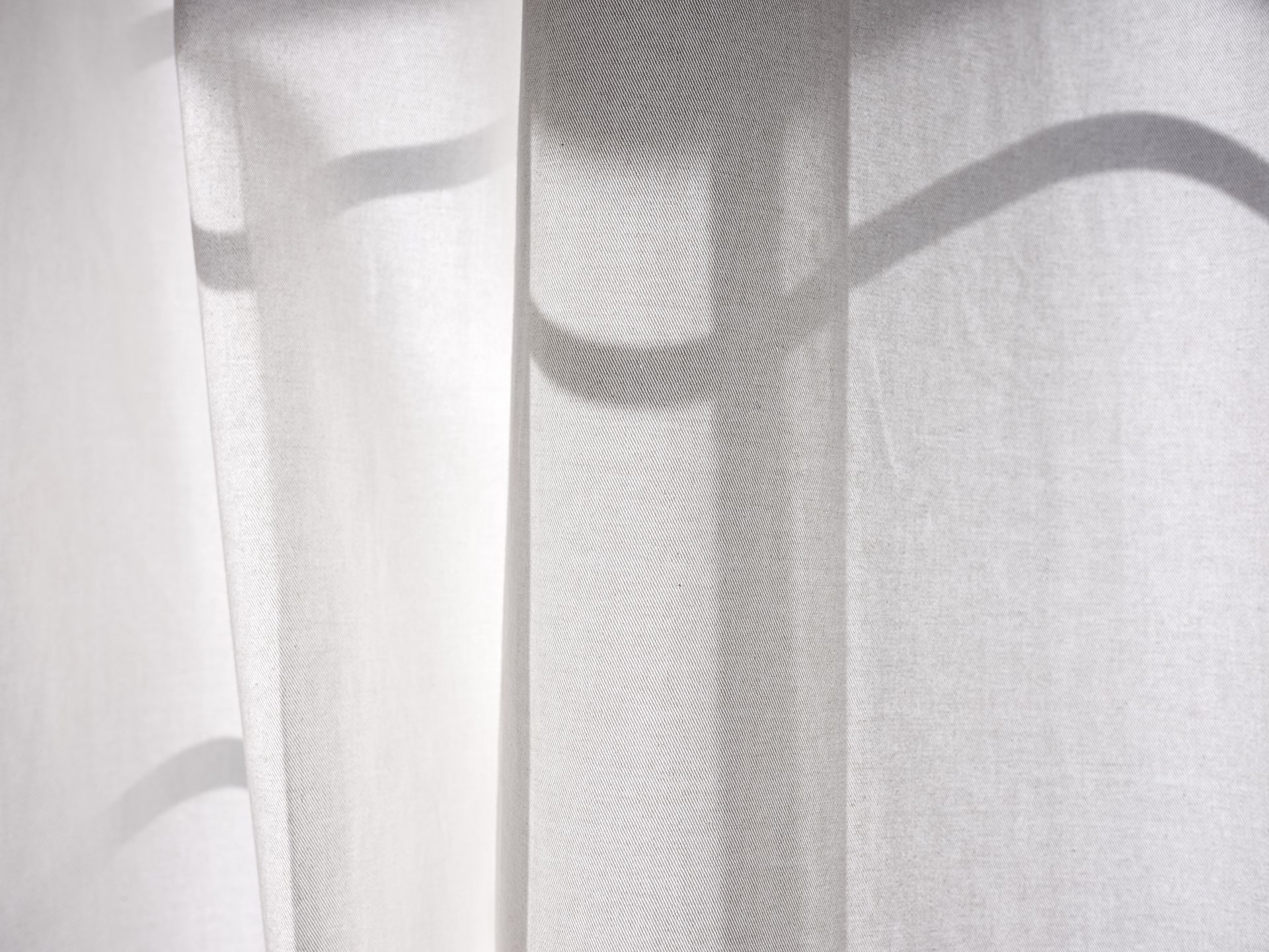 Des rideaux.