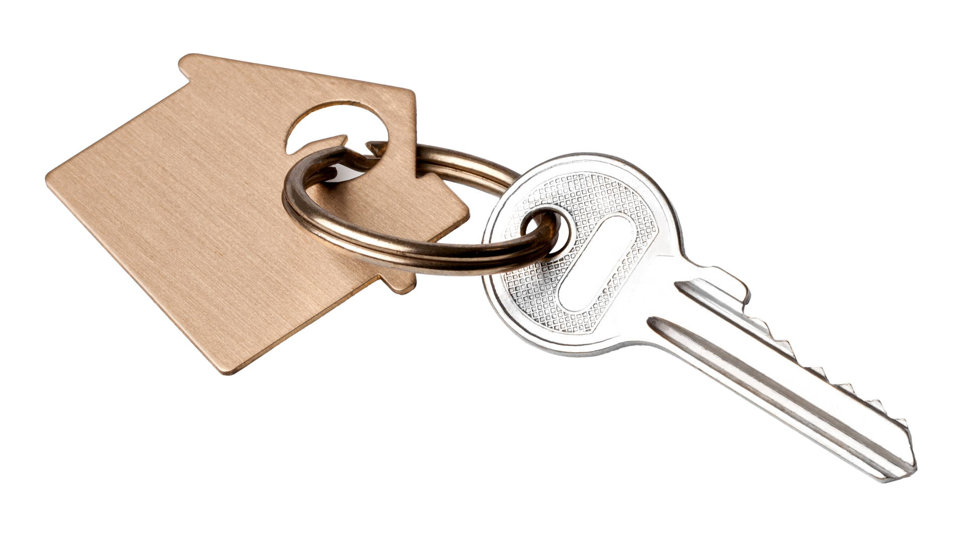 Clé avec une étiquette en forme de maison sur un anneau métallique.