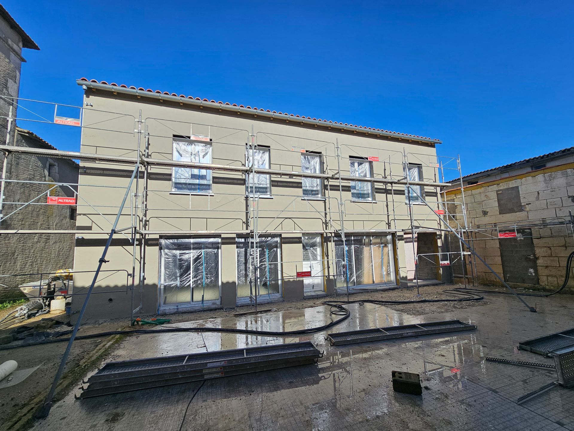 Installation de la menuiserie extérieure