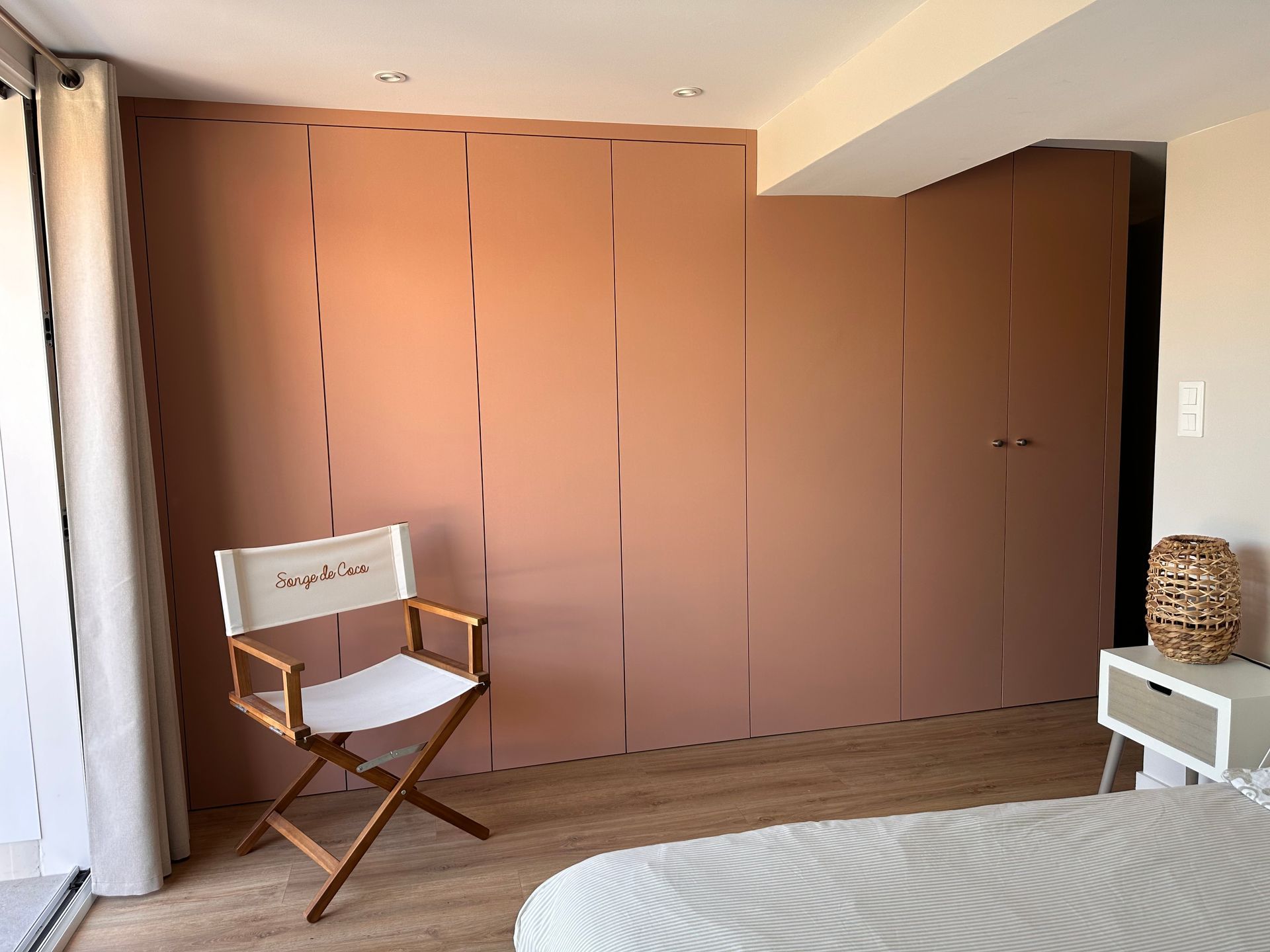 Grand placard fermé