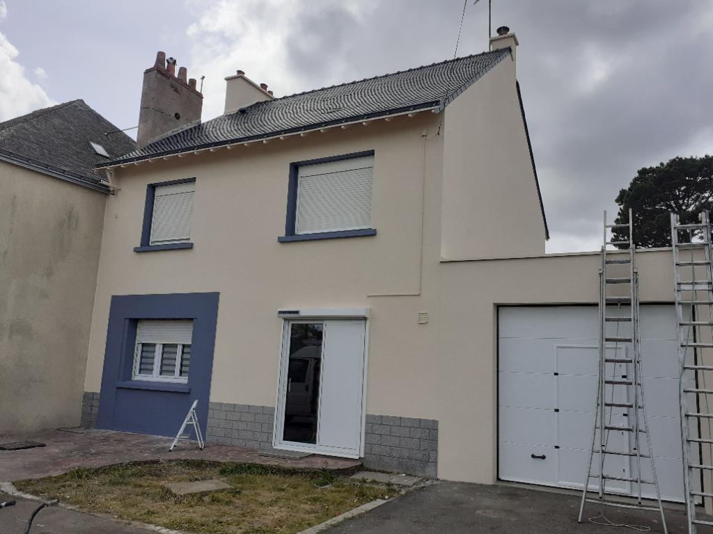 Peinture en blanc façade