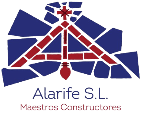 Logotipo para Alarife SL, empresa constructora, que presenta un tri&aacute;ngulo con forma de ladrillo rojo, una cruz y un fondo de mosaico azul.