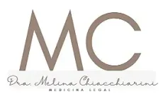Logotipo con las iniciales “MC” en marrón, “Dra. Melina Chiacchiarini” y “MEDICINA LEGAL” debajo.