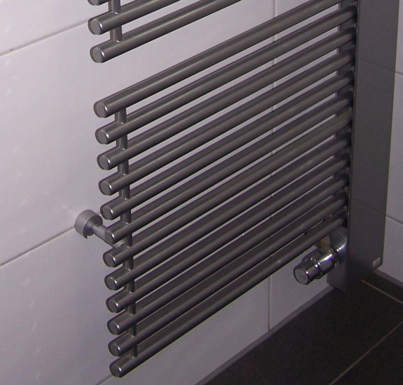 Badheizkörper mit offener Seite